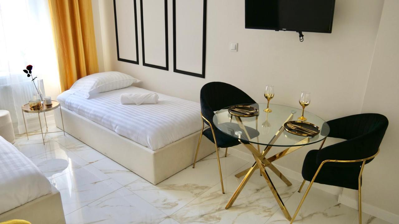 Art Warszawska 21 Apartment *